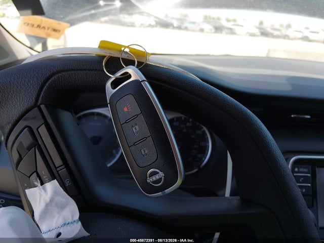 Продаж на аукціоні авто 2025 Nissan Kicks Play S, vin: 3N1CP5BV6SL492640, номер лоту: 45872391