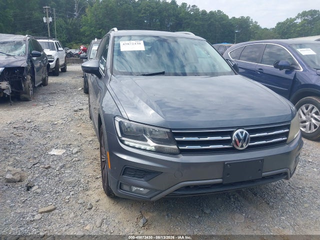 2018 Volkswagen Tiguan 2.0t Se/2.0t Sel მანქანა იყიდება აუქციონზე, vin: 3VV3B7AX6JM014626, აუქციონის ნომერი: 45872430