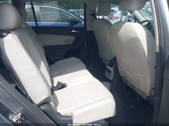 2018 Volkswagen Tiguan 2.0t Se/2.0t Sel მანქანა იყიდება აუქციონზე, vin: 3VV3B7AX6JM014626, აუქციონის ნომერი: 45872430