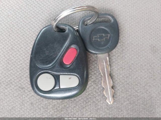 45872450 :رقم المزاد ، 1GCCS19X938185698 vin ، 2003 Chevrolet S-10 Ls مزاد بيع