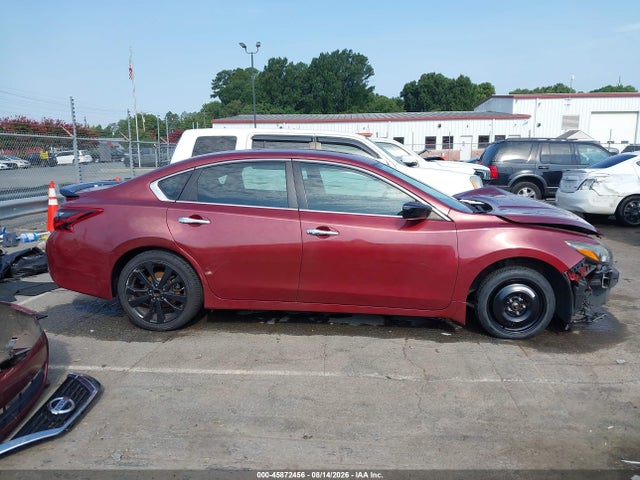45872456 :رقم المزاد ، 1N4AL3AP5HC229587 vin ، 2017 Nissan Altima 2.5 Sr مزاد بيع