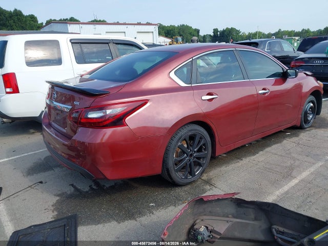 45872456 :رقم المزاد ، 1N4AL3AP5HC229587 vin ، 2017 Nissan Altima 2.5 Sr مزاد بيع