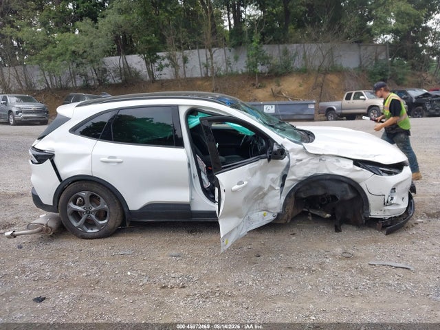 45872469 :رقم المزاد ، 1FMCU9MN0SUB65257 vin ، 2025 Ford Escape St-line مزاد بيع