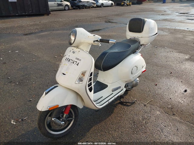 Vespa Gts 300 Super 2017 ZAPM459L5H5101578 Image 2