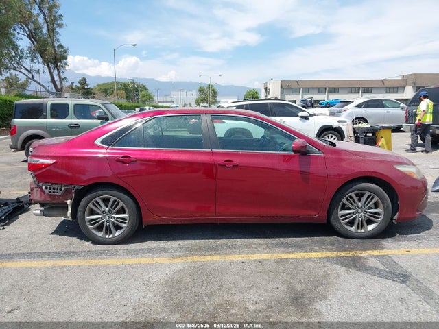 4T1BF1FK5HU698238 Toyota CAMRY SE
