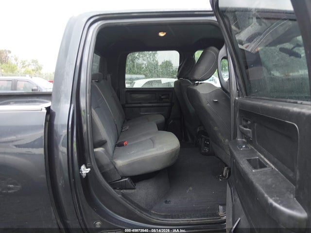 45872540 :رقم المزاد ، 3C6UR5CJ7MG637727 vin ، 2021 Ram 2500 Tradesman  4x4 6'4 Box مزاد بيع
