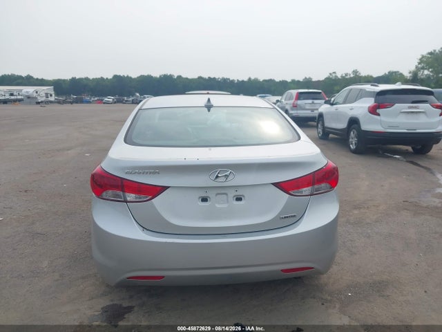 Продажа на аукционе авто 2013 Hyundai Elantra Limited, vin: KMHDH4AE4DU637558, номер лота: 45872629