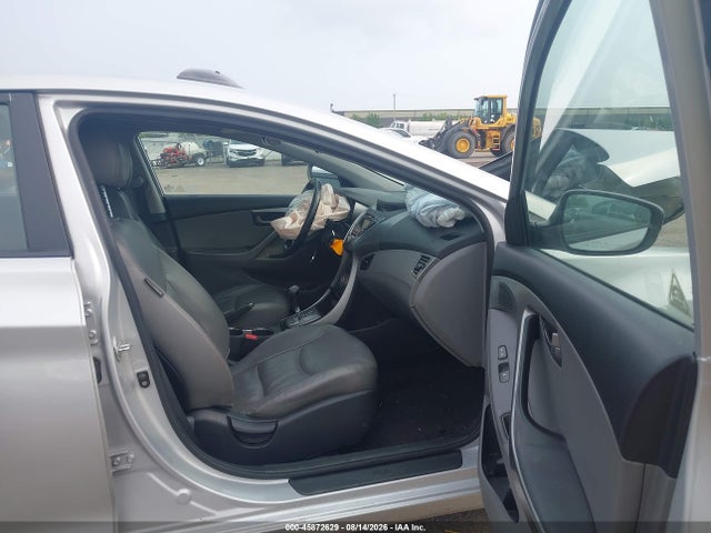 Продажа на аукционе авто 2013 Hyundai Elantra Limited, vin: KMHDH4AE4DU637558, номер лота: 45872629