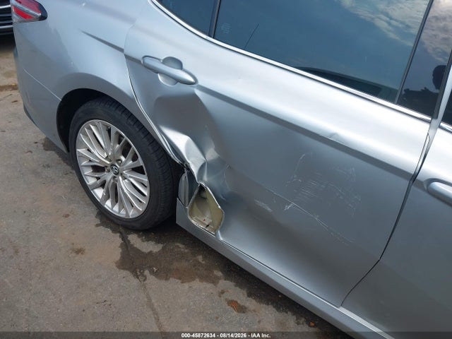Продажа на аукционе авто 2018 Toyota Camry Xle, vin: 4T1B11HK6JU008210, номер лота: 45872634