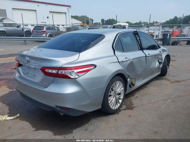 Продажа на аукционе авто 2018 Toyota Camry Xle, vin: 4T1B11HK6JU008210, номер лота: 45872634