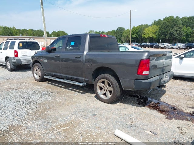 45872679 :رقم المزاد ، 3C6RR6KTXHG555625 vin ، 2017 Ram 1500 Tradesman  4x2 5'7 Box مزاد بيع
