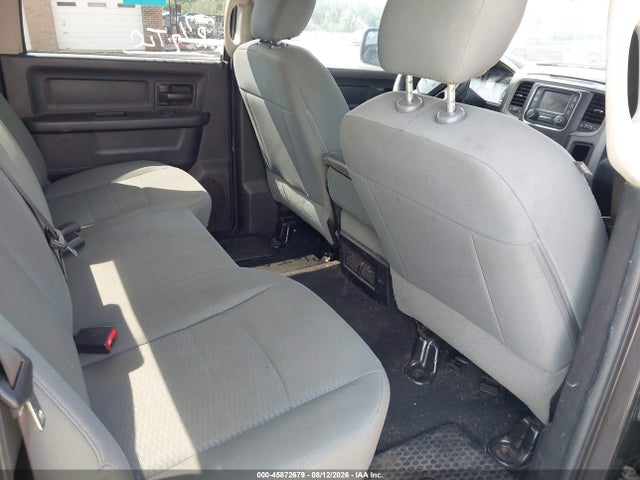 45872679 :رقم المزاد ، 3C6RR6KTXHG555625 vin ، 2017 Ram 1500 Tradesman  4x2 5'7 Box مزاد بيع
