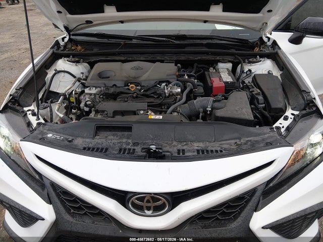 4T1G11BK2NU060695 Toyota Camry Se Nightshade Special Awd