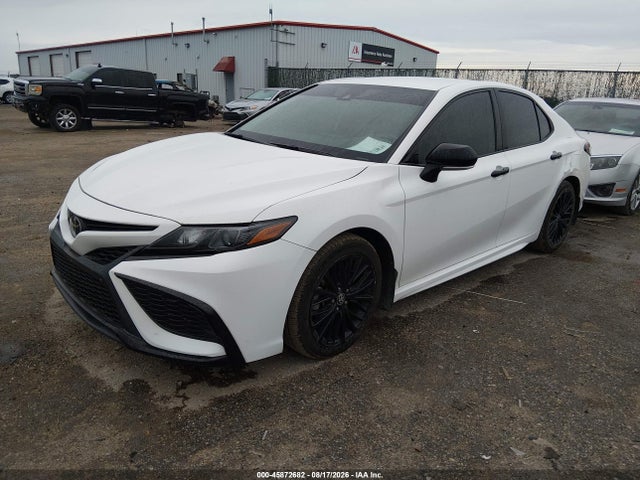 4T1G11BK2NU060695 Toyota Camry Se Nightshade Special Awd