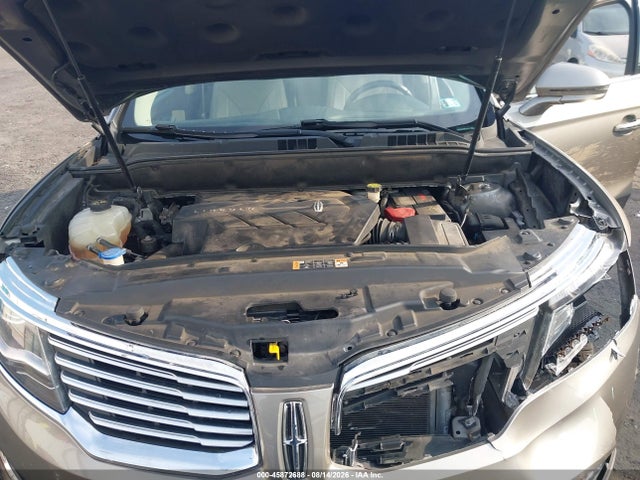 45872688 :رقم المزاد ، 2LMPJ8LP0HBL16110 vin ، 2017 Lincoln Mkx Reserve مزاد بيع