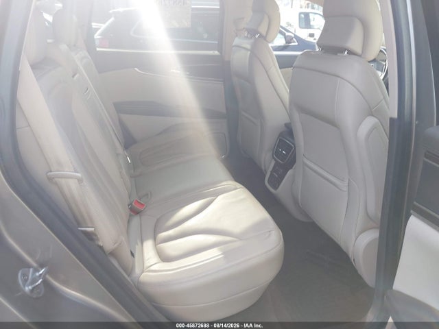 45872688 :رقم المزاد ، 2LMPJ8LP0HBL16110 vin ، 2017 Lincoln Mkx Reserve مزاد بيع