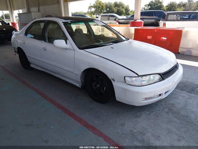 1994 Honda Accord Lx/ex მანქანა იყიდება აუქციონზე, vin: 1HGCD5541RA050456, აუქციონის ნომერი: 45872769