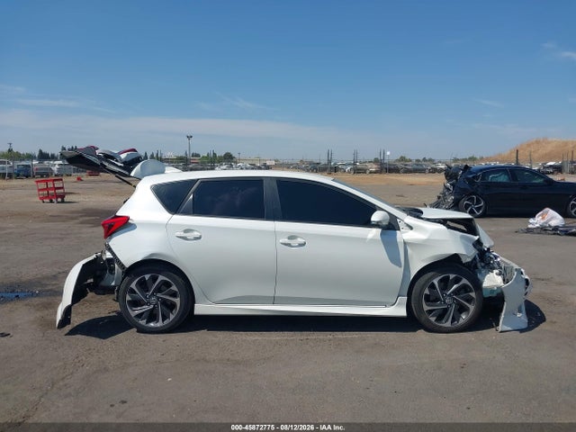 Toyota COROLLA IM 2018 JTNKARJE0JJ572312 Image 13