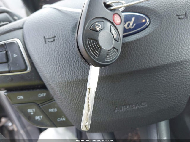 45872787 :رقم المزاد ، 1FMCU9GD6HUD32765 vin ، 2017 Ford Escape Se مزاد بيع