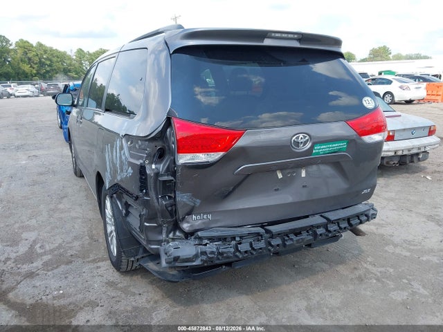 5TDYK3DC2ES438090 Toyota Sienna Xle V6 8 Passenger