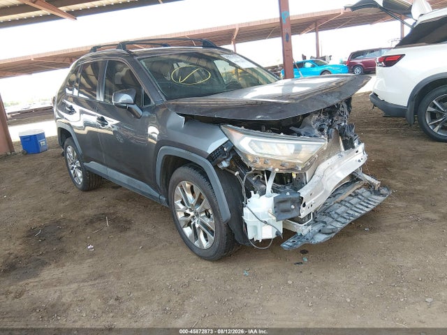 2021 Toyota Rav4 Xle Premium მანქანა იყიდება აუქციონზე, vin: 2T3C1RFV8MC160423, აუქციონის ნომერი: 45872873