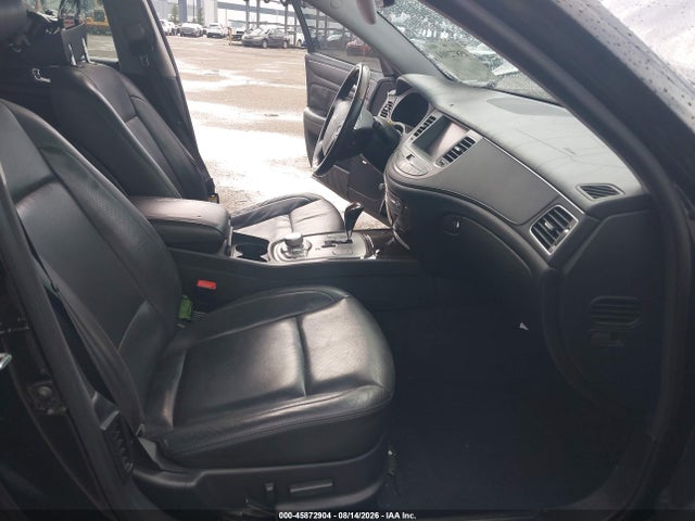 45872904 :رقم المزاد ، KMHGC4DF8BU126514 vin ، 2011 Hyundai Genesis 4.6 مزاد بيع