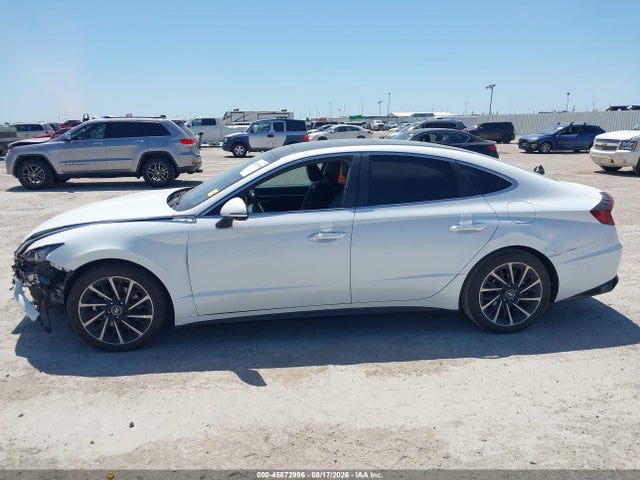 Продажа на аукционе авто 2021 Hyundai Sonata Limited, vin: 5NPEH4J20MH097781, номер лота: 45872996