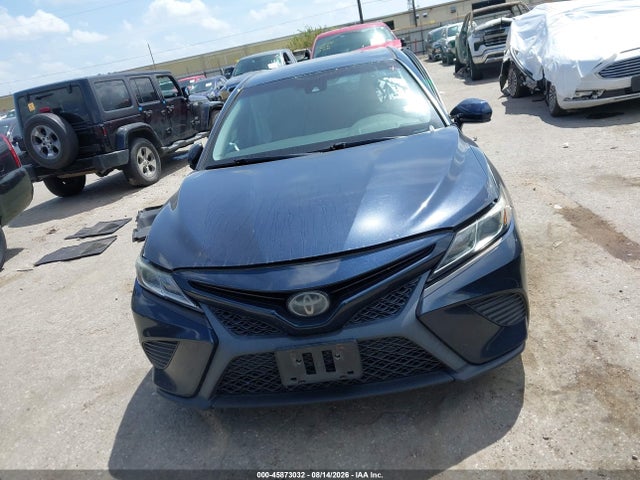 Продажа на аукционе авто 2018 Toyota Camry Se, vin: 4T1B11HK0JU663009, номер лота: 45873032