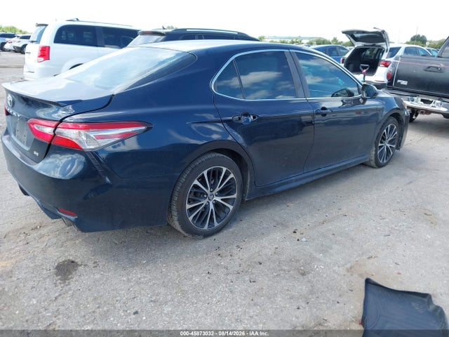 Продажа на аукционе авто 2018 Toyota Camry Se, vin: 4T1B11HK0JU663009, номер лота: 45873032