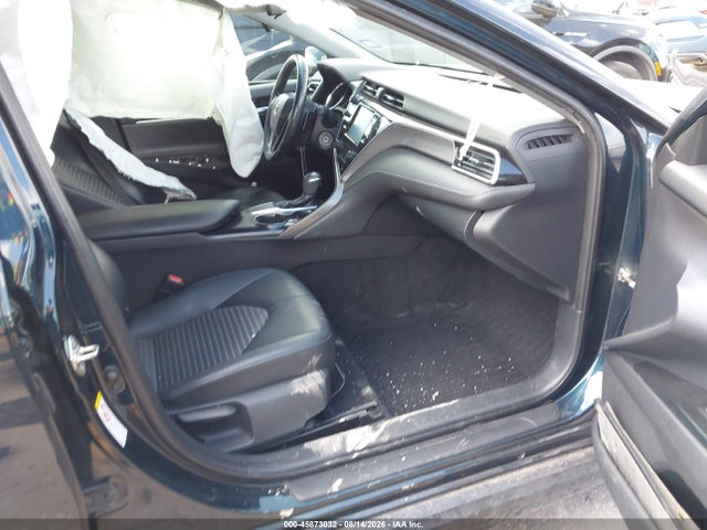 Продажа на аукционе авто 2018 Toyota Camry Se, vin: 4T1B11HK0JU663009, номер лота: 45873032