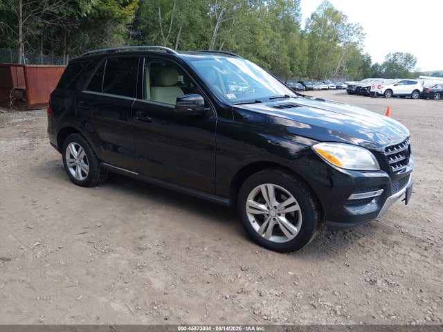 Продаж на аукціоні авто 2015 Mercedes-benz Ml 350 4matic, vin: 4JGDA5HB9FA585323, номер лоту: 45873084