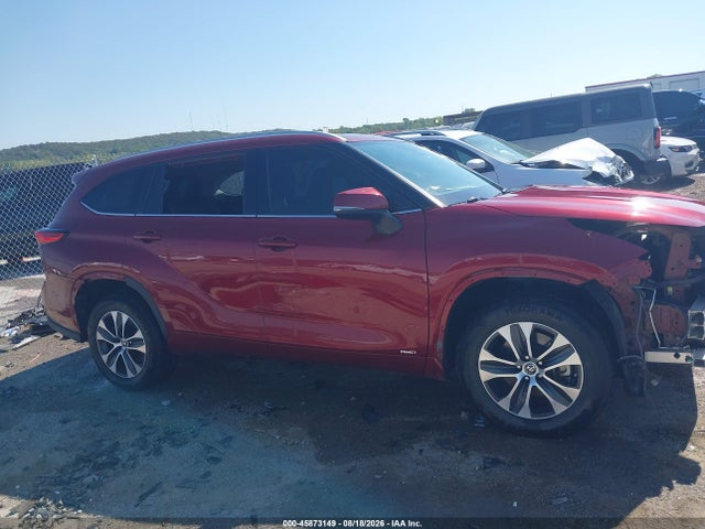 2022 Toyota Highlander Hybrid Xle მანქანა იყიდება აუქციონზე, vin: 5TDHBRCH1NS545373, აუქციონის ნომერი: 45873149