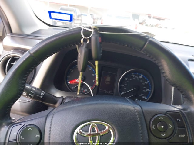 Toyota Rav4 Xle 2017 JTMWFREV2HJ127145 Image 11