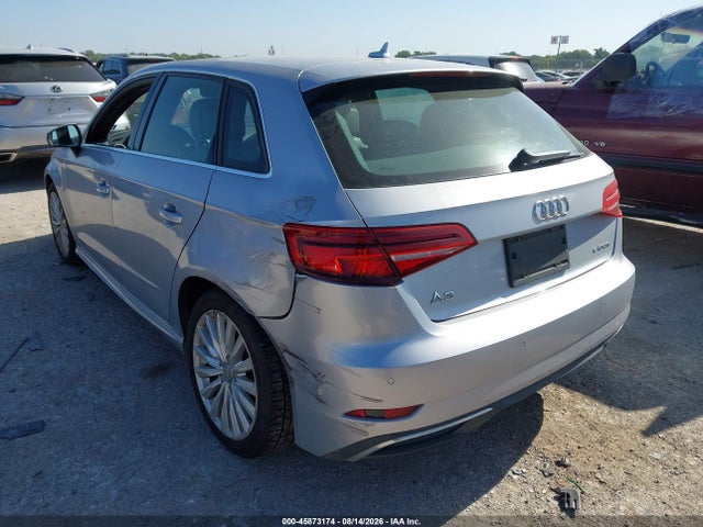 Aukcja sprzedaży 2017 Audi A3 Sportback E-tron Premium Plus, vin: WAUTPBFF9HA043190, numer aukcji: 45873174