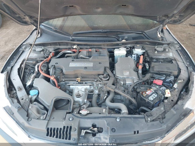 JHMCR6F7XHC005709 Honda Accord Hybrid Touring