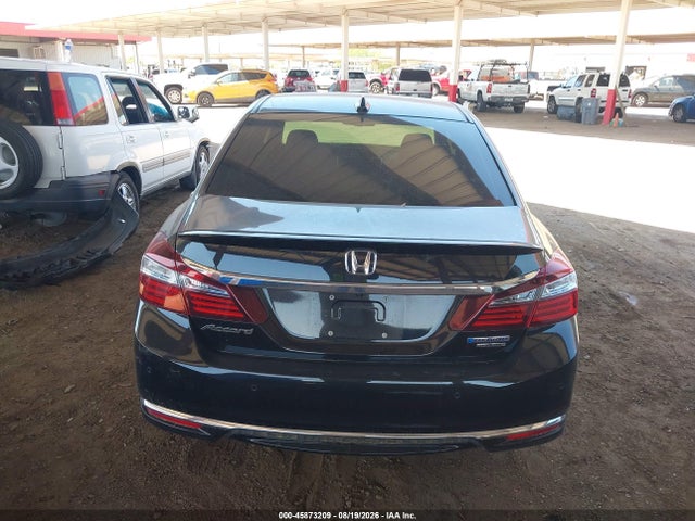 JHMCR6F7XHC005709 Honda Accord Hybrid Touring