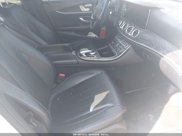 2018 Mercedes-benz E 300 მანქანა იყიდება აუქციონზე, vin: WDDZF4JB7JA469942, აუქციონის ნომერი: 45873212