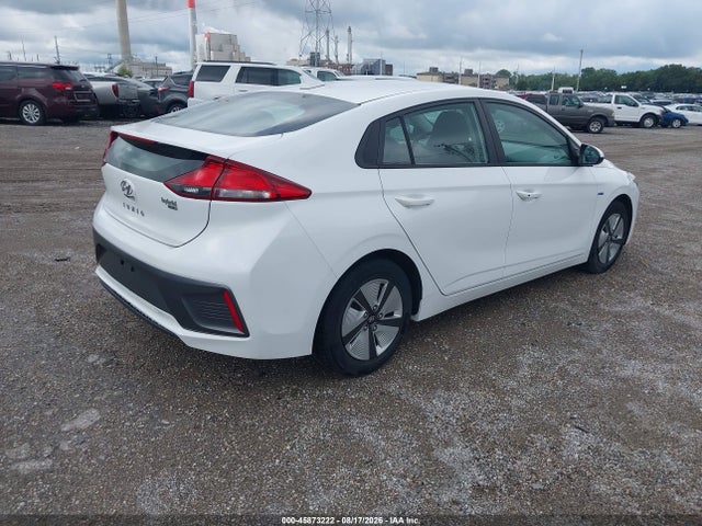 Продажа на аукционе авто 2020 Hyundai Ioniq Hybrid Blue, vin: KMHC65LC3LU232731, номер лота: 45873222
