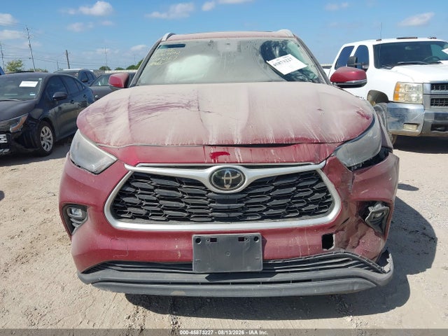 Toyota Highlander Xle 2022 5TDGZRBH4NS225067 Image 13