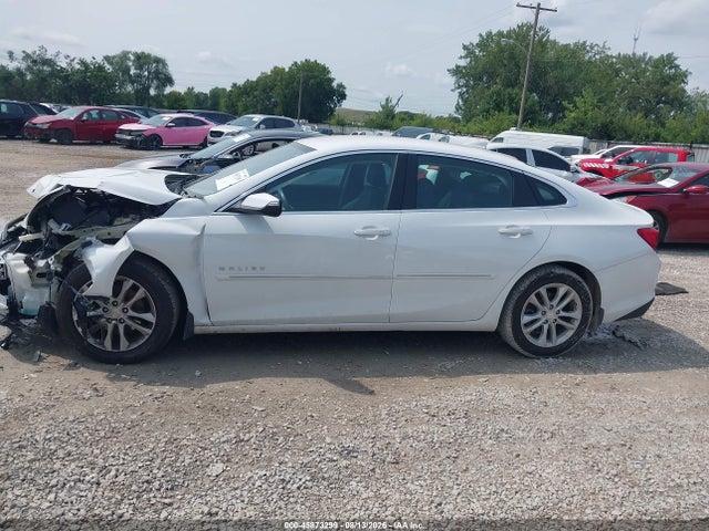 Продажа на аукционе авто 2016 Chevrolet Malibu 1lt, vin: 1G1ZE5STXGF342603, номер лота: 45873299
