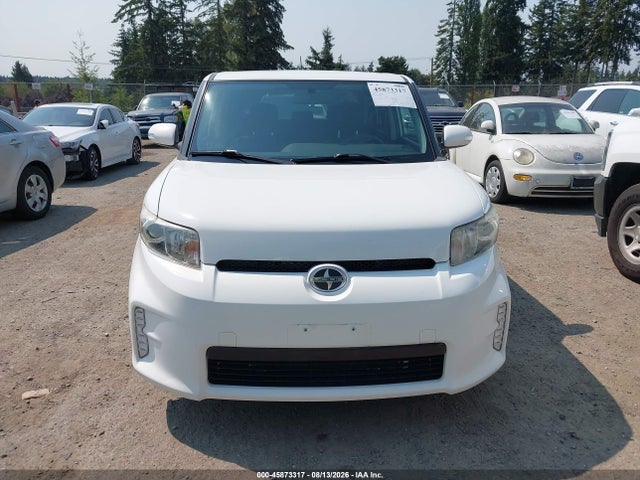 Scion XB 2014 JTLZE4FE6EJ054170 Image 12