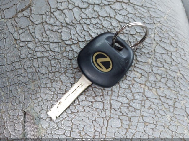 45873324 :رقم المزاد ، 2T2GA31U65C020616 vin ، 2005 Lexus Rx 330 مزاد بيع