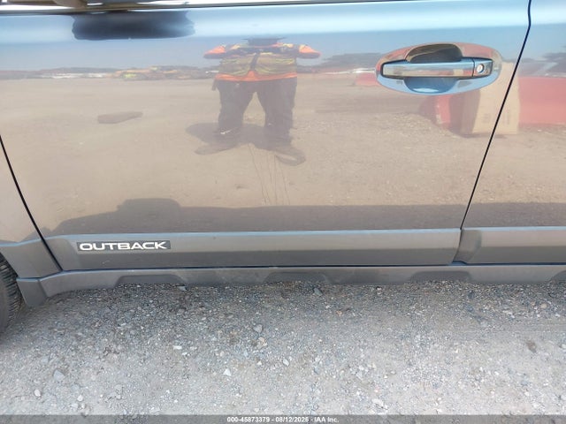Продаж на аукціоні авто 2014 Subaru Outback 2.5i Premium, vin: 4S4BRCCC6E3307373, номер лоту: 45873379