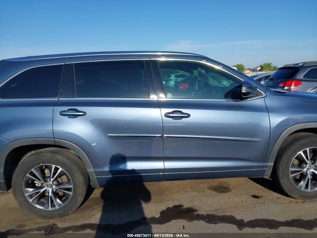 Toyota Highlander Xle V6 2016 5TDKKRFH3GS122279 Image 13