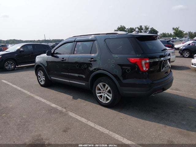 45873419 :رقم المزاد ، 1FM5K8D85JGB82782 vin ، 2018 Ford Explorer Xlt مزاد بيع