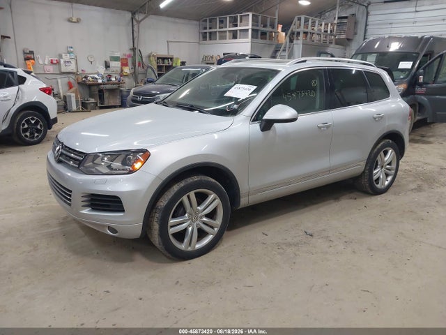 2013 Volkswagen Touareg Tdi Executive მანქანა იყიდება აუქციონზე, vin: WVGEP9BPXDD007306, აუქციონის ნომერი: 45873420