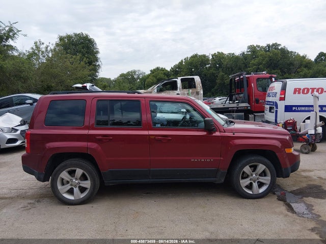 45873459 :رقم المزاد ، 1C4NJPFB1GD570094 vin ، 2016 Jeep Patriot Latitude مزاد بيع