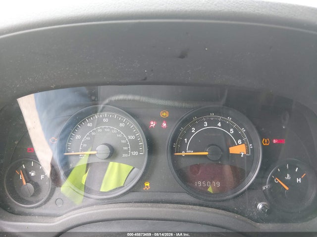 45873459 :رقم المزاد ، 1C4NJPFB1GD570094 vin ، 2016 Jeep Patriot Latitude مزاد بيع