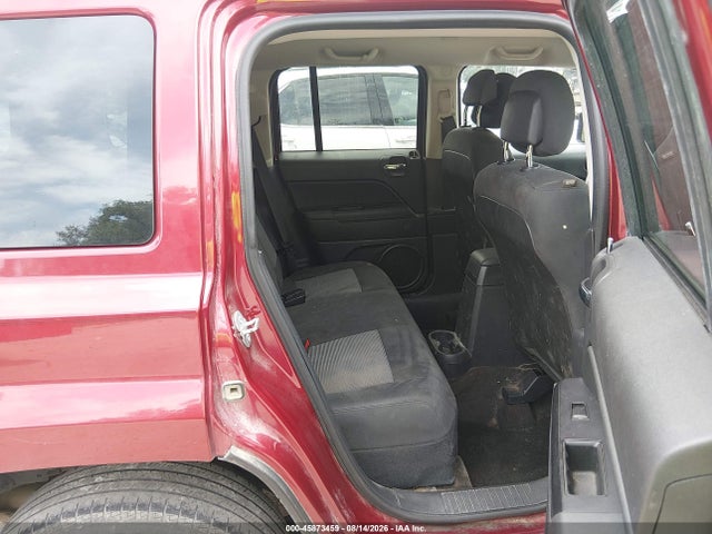 45873459 :رقم المزاد ، 1C4NJPFB1GD570094 vin ، 2016 Jeep Patriot Latitude مزاد بيع