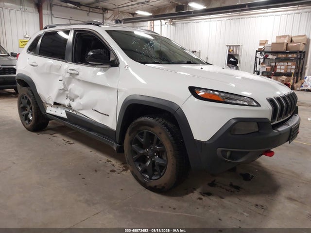 45873492 :رقم المزاد ، 1C4PJMBB0GW338510 vin ، 2016 Jeep Cherokee Trailhawk مزاد بيع